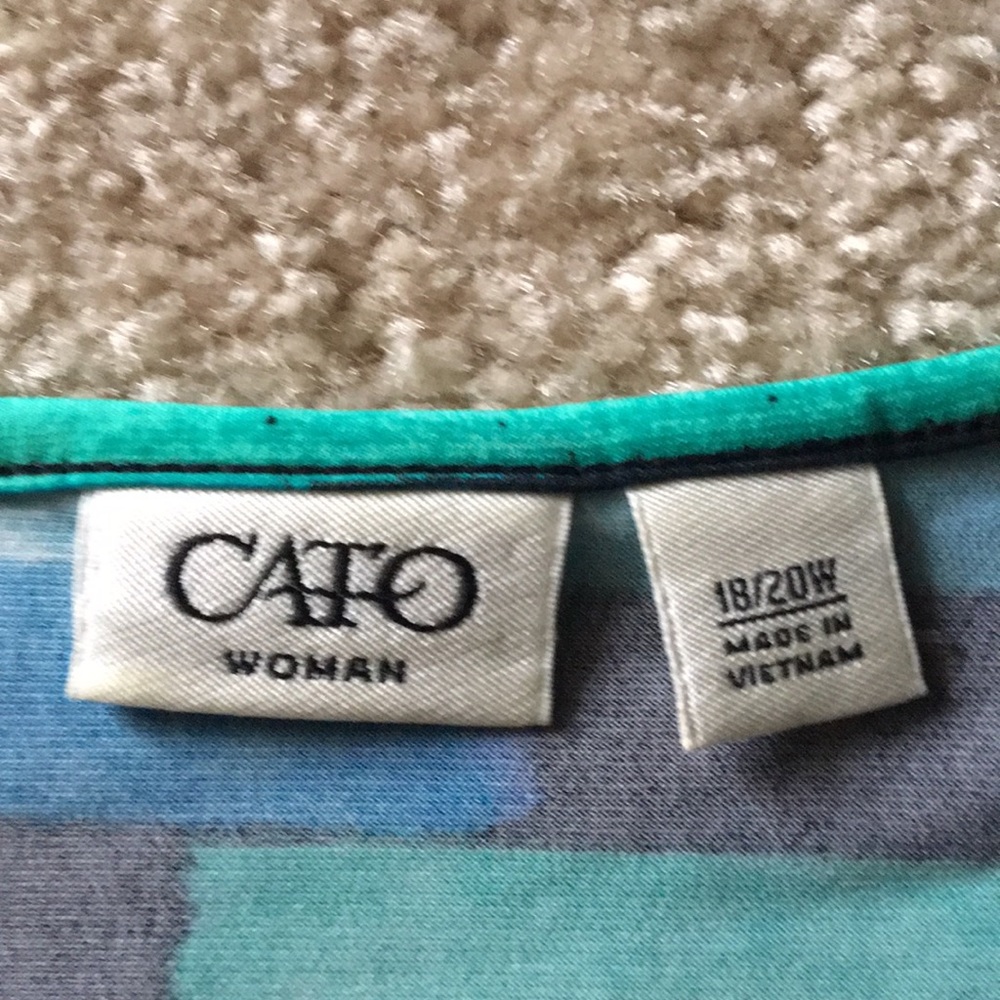 Cato Blouse - Picture 3 of 3